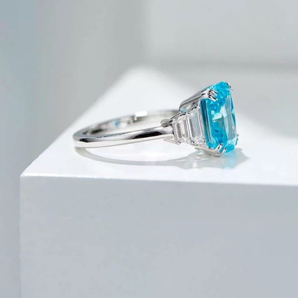 1ct Radiant Aquamarine Ring - Picture 13 of 16